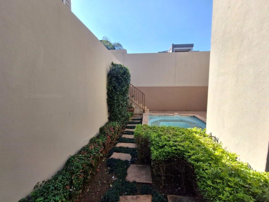 2 Bedroom Property for Sale in Xanadu Eco Park North West